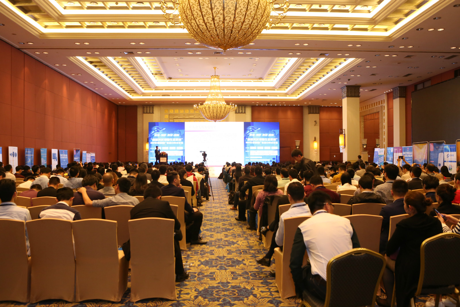 中国·BB贝博艾弗森(股份)有限公司-官方网站